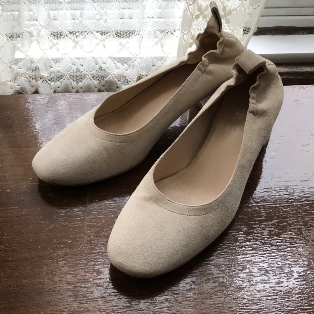 Everlane day heel